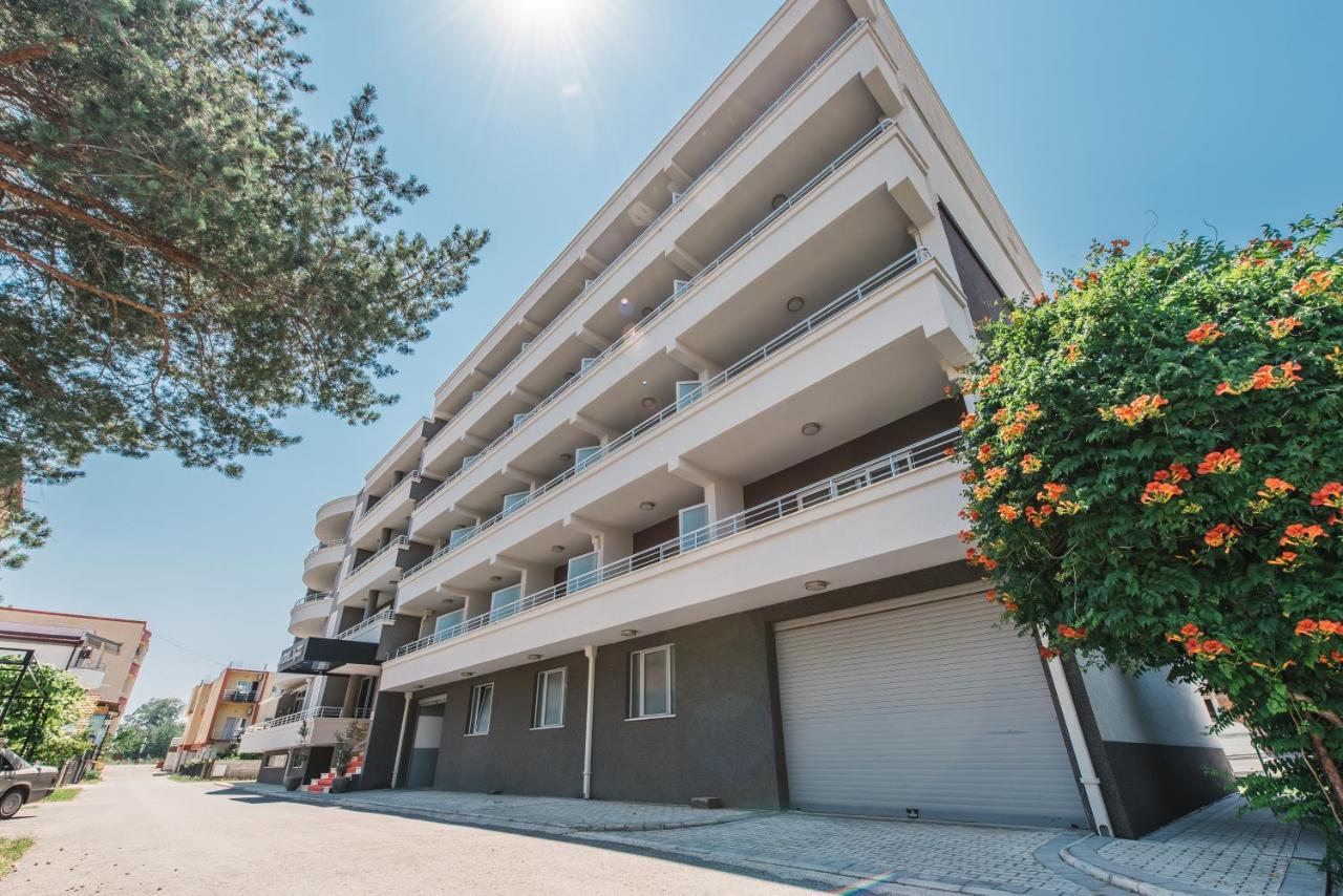 Hotel Laguna Ulcinj Exterior foto